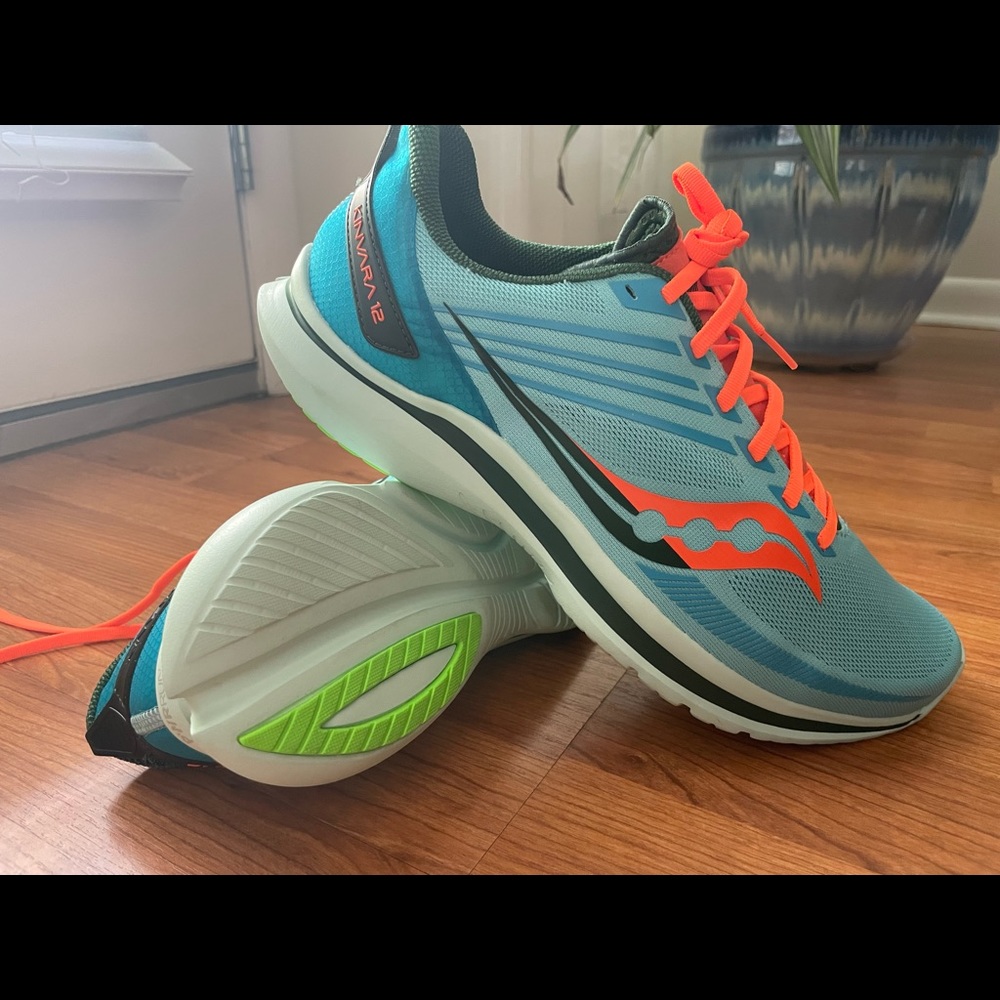 Saucony kinvara 12 running sneaker